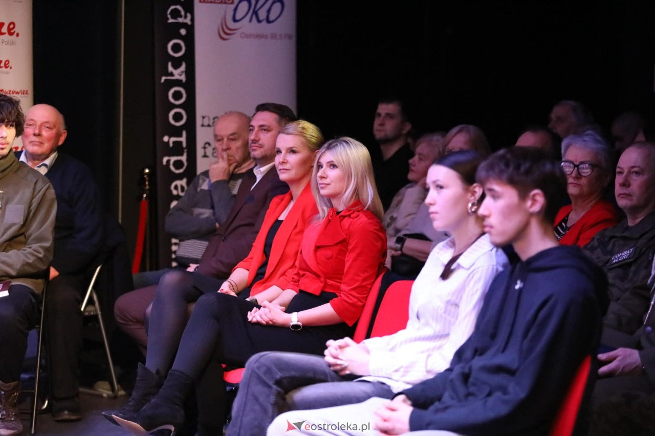 Koncert Chóru Reprezentacyjnego WP pt. „Dla Ciebie Polsko”  w MŻW [1.03.2026] - zdjęcie #53 - eOstroleka.pl