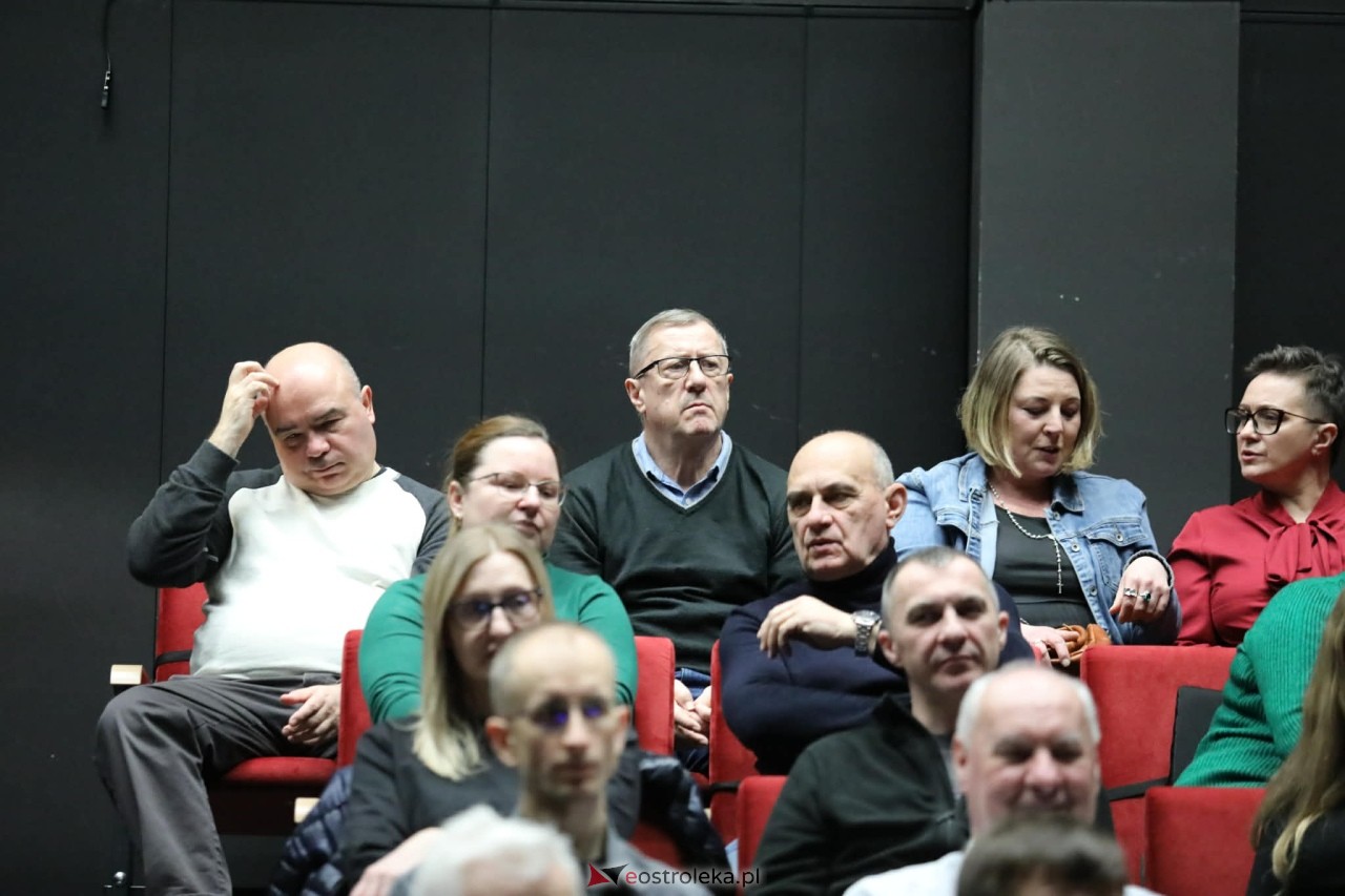 Koncert Chóru Reprezentacyjnego WP pt. „Dla Ciebie Polsko”  w MŻW [1.03.2026] - zdjęcie #51 - eOstroleka.pl