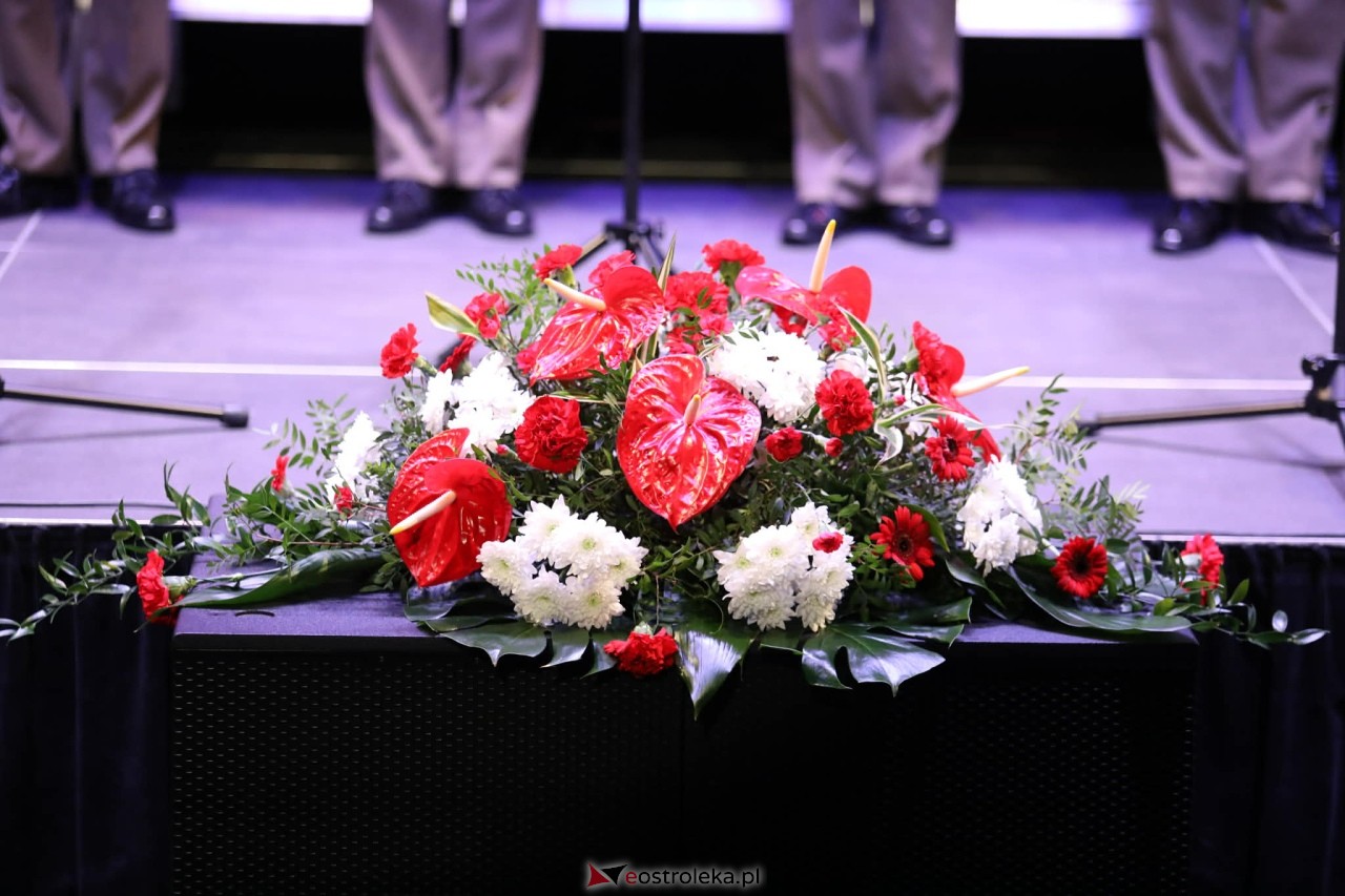 Koncert Chóru Reprezentacyjnego WP pt. „Dla Ciebie Polsko”  w MŻW [1.03.2026] - zdjęcie #49 - eOstroleka.pl