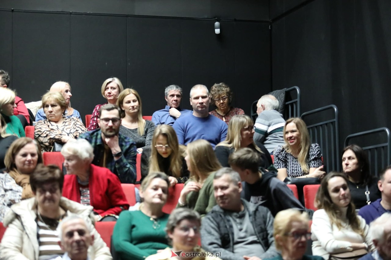 Koncert Chóru Reprezentacyjnego WP pt. „Dla Ciebie Polsko”  w MŻW [1.03.2026] - zdjęcie #46 - eOstroleka.pl