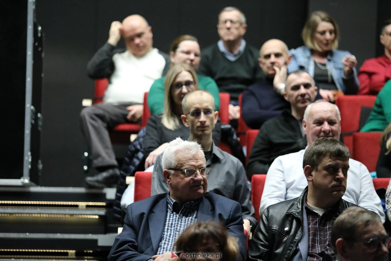 Koncert Chóru Reprezentacyjnego WP pt. „Dla Ciebie Polsko”  w MŻW [1.03.2026] - zdjęcie #28 - eOstroleka.pl