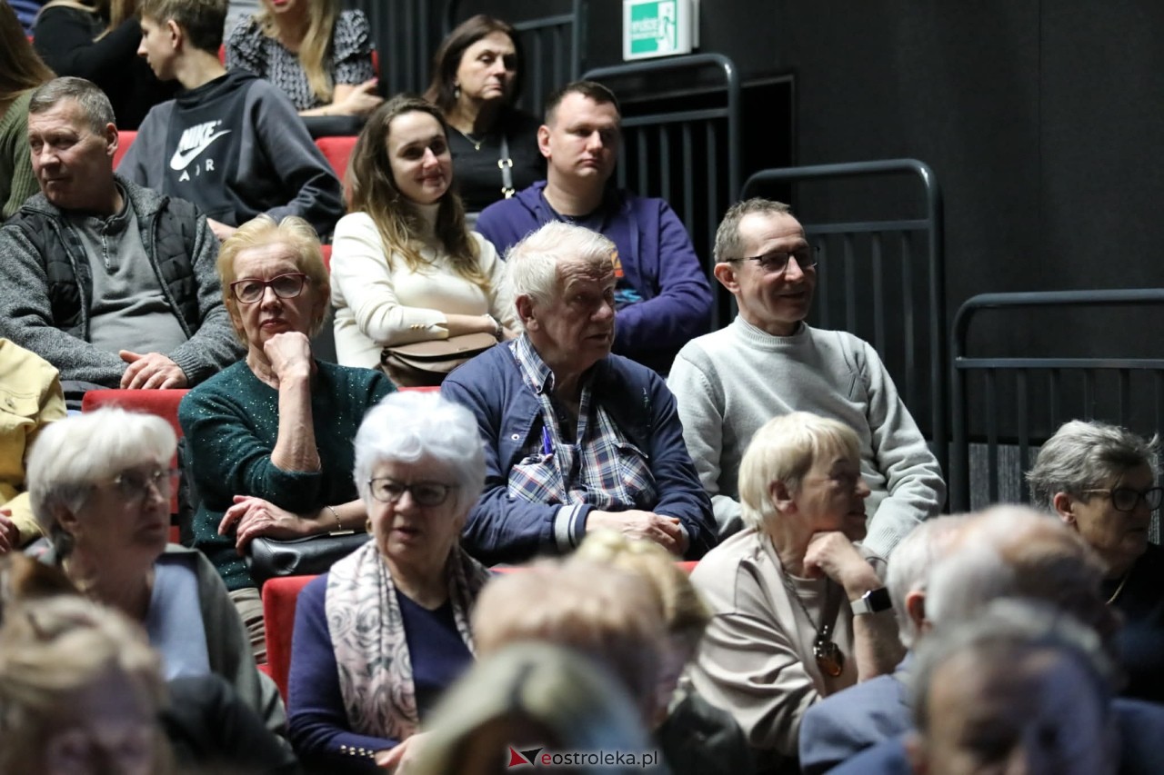 Koncert Chóru Reprezentacyjnego WP pt. „Dla Ciebie Polsko”  w MŻW [1.03.2026] - zdjęcie #26 - eOstroleka.pl