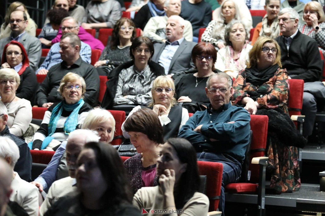 Koncert Chóru Reprezentacyjnego WP pt. „Dla Ciebie Polsko”  w MŻW [1.03.2026] - zdjęcie #2 - eOstroleka.pl