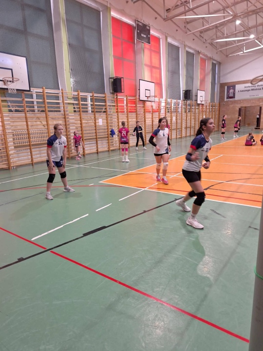 Zimowy turniej minisiatkówki w SP 5 Ostrołęka [2.03.2026] - zdjęcie #38 - eOstroleka.pl