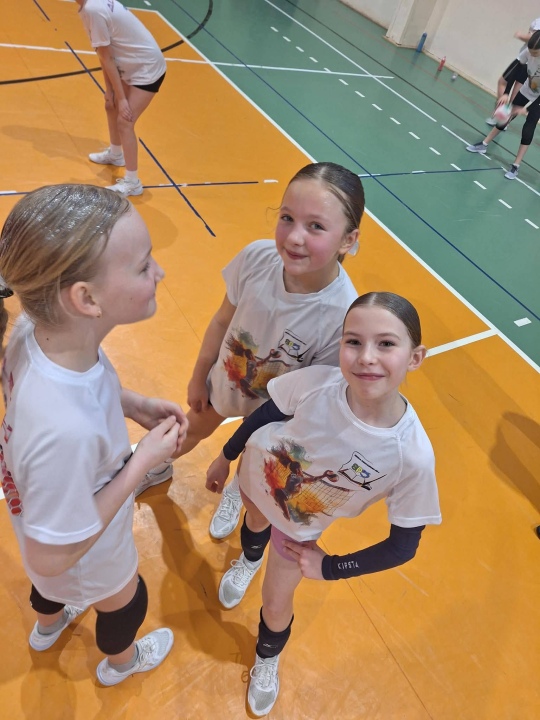 Zimowy turniej minisiatkówki w SP 5 Ostrołęka [2.03.2026] - zdjęcie #34 - eOstroleka.pl