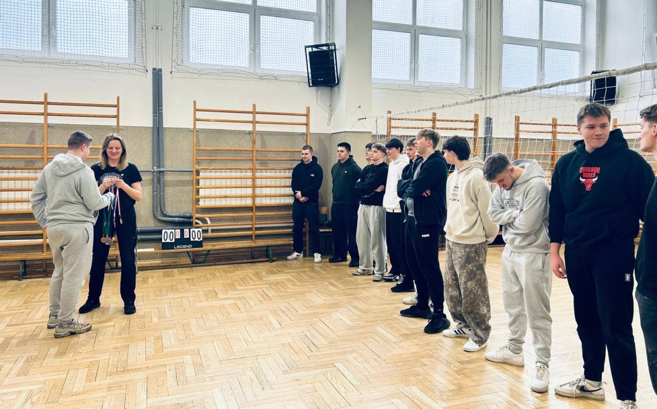 Siatkarskie emocje w ostrołęckiej „Czwórce” fot. ZSZ nr 4 [27.02.2026] - zdjęcie #39 - eOstroleka.pl