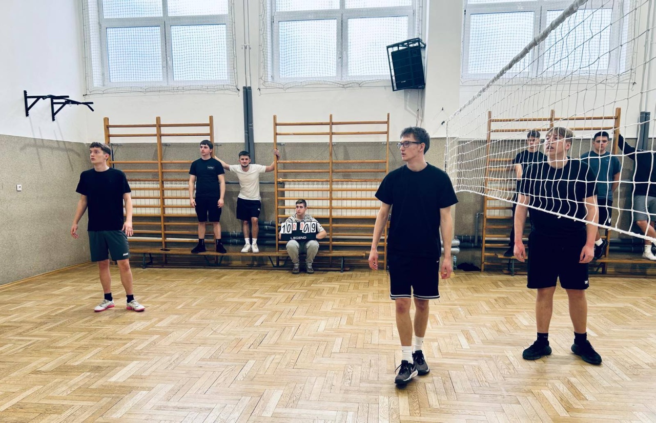 Siatkarskie emocje w ostrołęckiej „Czwórce” fot. ZSZ nr 4 [27.02.2026] - zdjęcie #31 - eOstroleka.pl