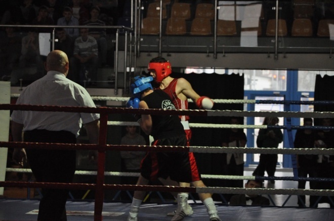 Puchar Polski Juniorów w Boksie (18.11.2011) - zdjęcie #24 - eOstroleka.pl