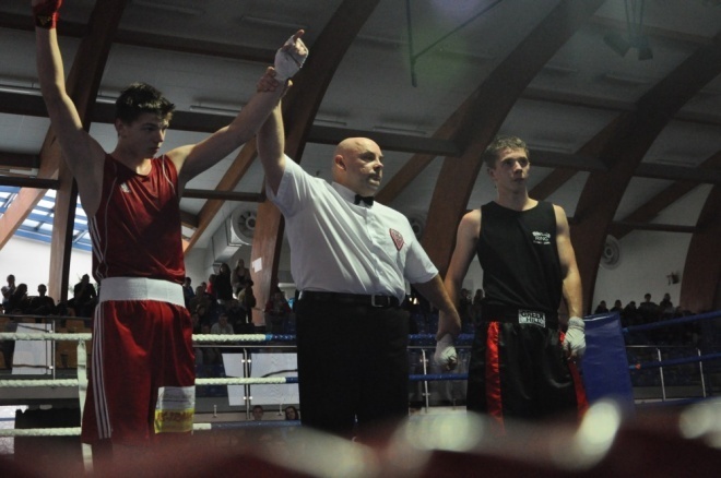 Puchar Polski Juniorów w Boksie (18.11.2011) - zdjęcie #17 - eOstroleka.pl