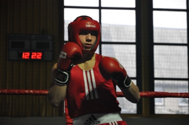 Puchar Polski Juniorów w Boksie (18.11.2011) - zdjęcie #14 - eOstroleka.pl