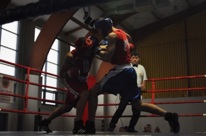 Puchar Polski Juniorów w Boksie (18.11.2011) - zdjęcie #3 - eOstroleka.pl