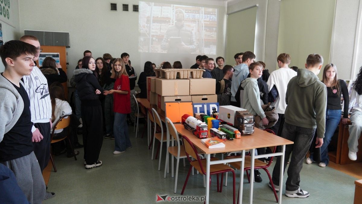 Dzień Zawodowca w ZSZ nr 1 [04.03.2026] - zdjęcie #41 - eOstroleka.pl