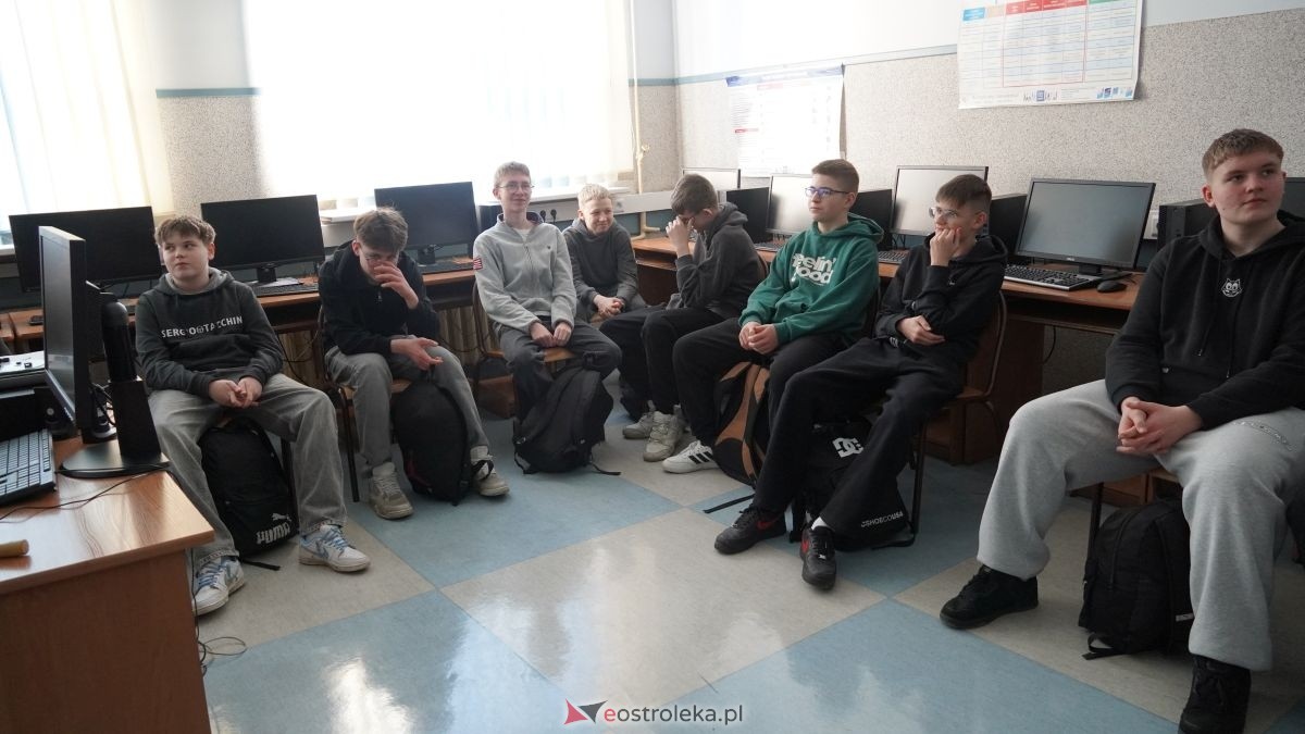 Dzień Zawodowca w ZSZ nr 1 [04.03.2026] - zdjęcie #22 - eOstroleka.pl