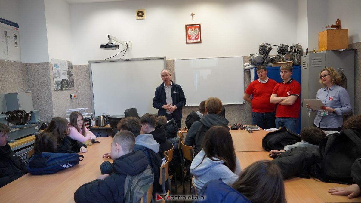 Dzień Zawodowca w ZSZ nr 1 [04.03.2026] - zdjęcie #16 - eOstroleka.pl
