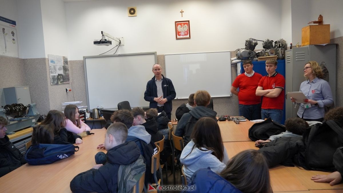 Dzień Zawodowca w ZSZ nr 1 [04.03.2026] - zdjęcie #15 - eOstroleka.pl