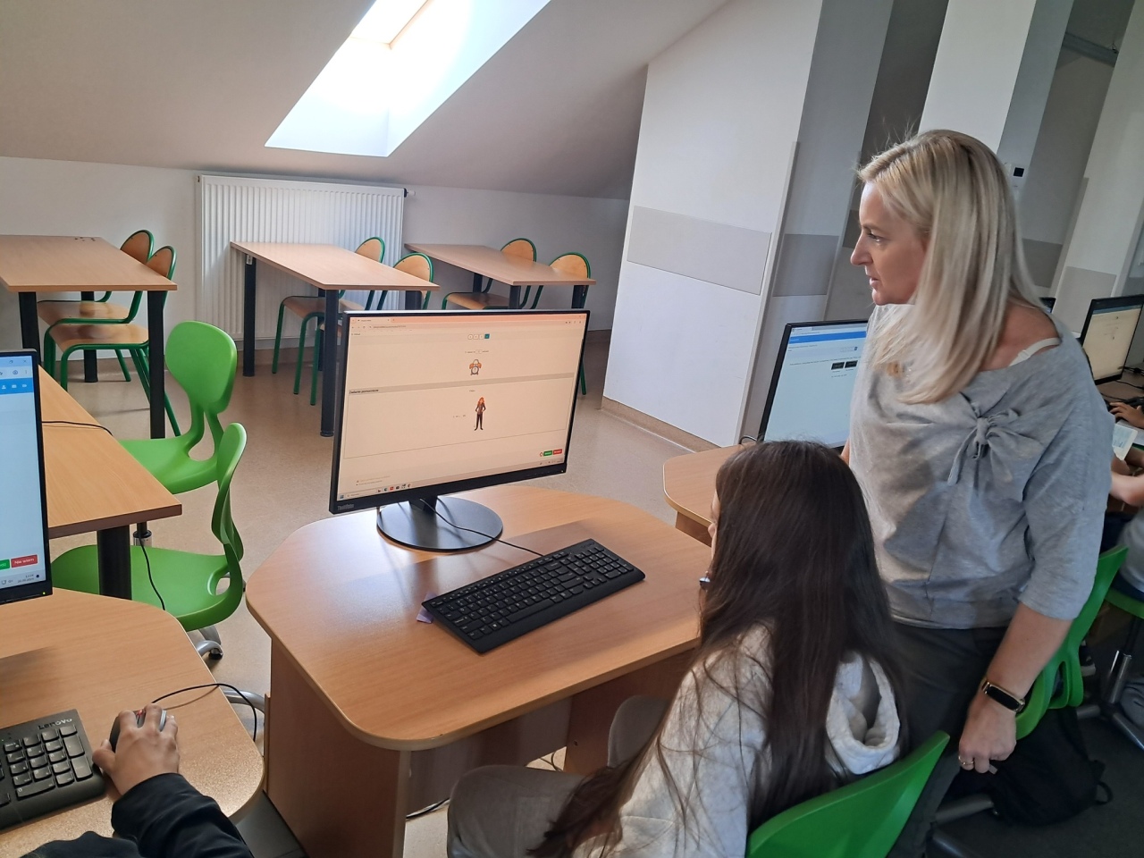 Matematyka ze sztuczną inteligencją w gminie Olszewo-Borki. Uczniowie testują nowe rozwiązanie fot. Gmina Olszewo-Borki [05.03.2026] - zdjęcie #12 - eOstroleka.pl