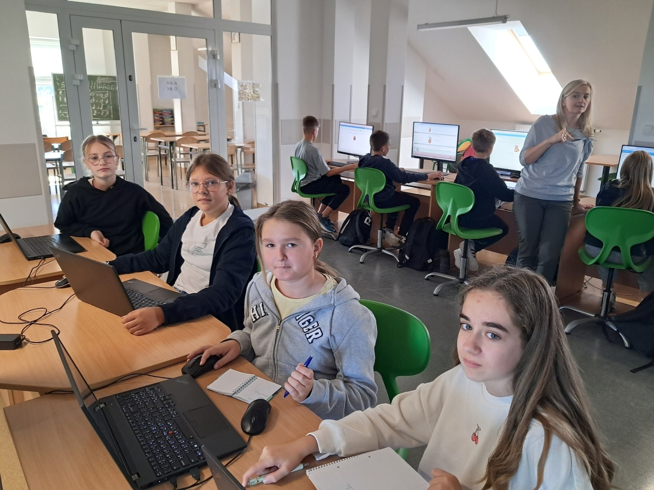 Matematyka ze sztuczną inteligencją w gminie Olszewo-Borki. Uczniowie testują nowe rozwiązanie fot. Gmina Olszewo-Borki [05.03.2026] - zdjęcie #4 - eOstroleka.pl