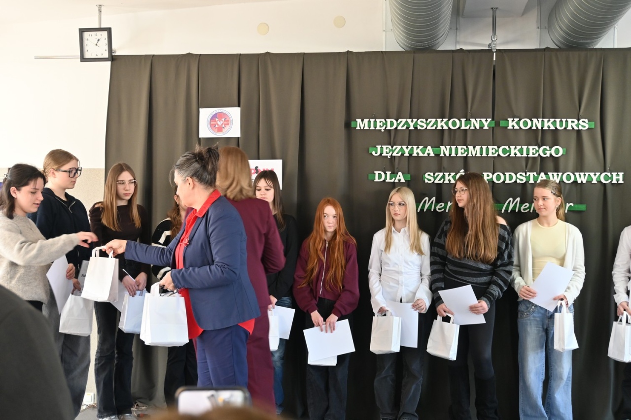 Rozstrzygnięto III edycję konkursu „Memory Meister” w ZSZ Nr 2 [4.03.2026] - zdjęcie #35 - eOstroleka.pl