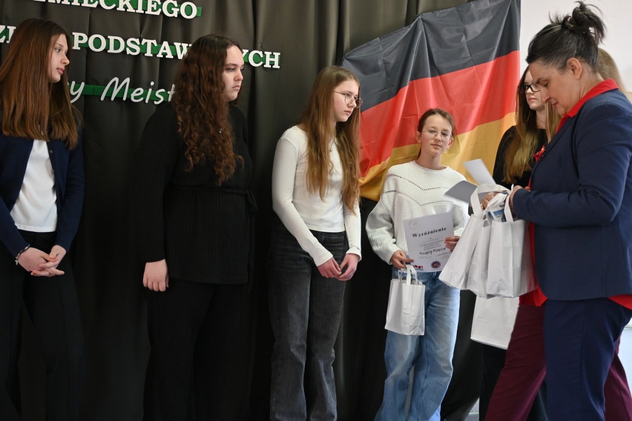 Rozstrzygnięto III edycję konkursu „Memory Meister” w ZSZ Nr 2 [4.03.2026] - zdjęcie #33 - eOstroleka.pl