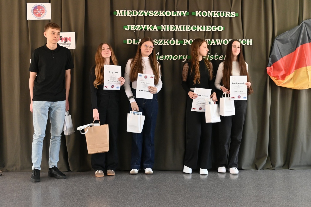 Rozstrzygnięto III edycję konkursu „Memory Meister” w ZSZ Nr 2 [4.03.2026] - zdjęcie #23 - eOstroleka.pl