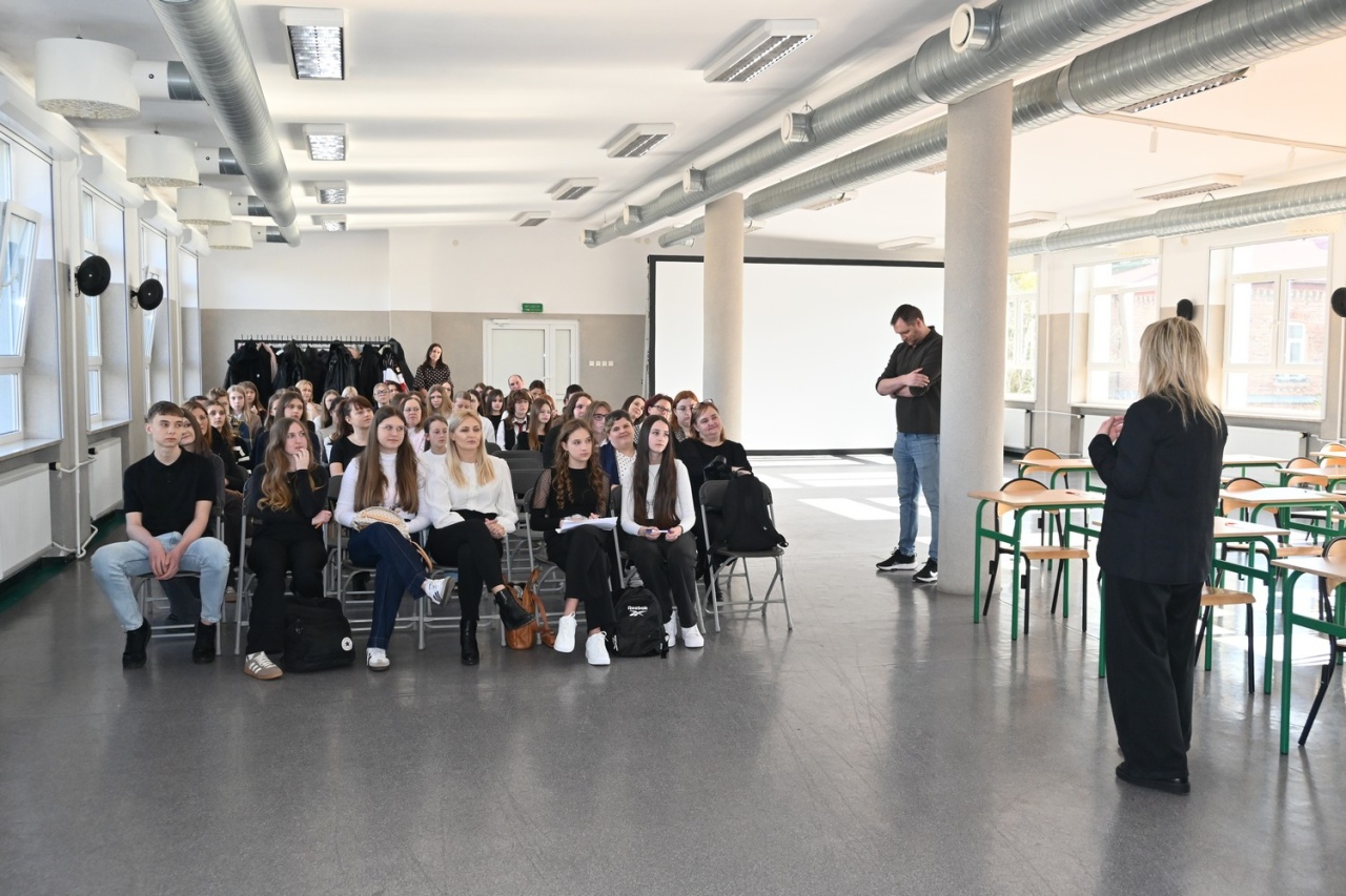 Rozstrzygnięto III edycję konkursu „Memory Meister” w ZSZ Nr 2 [4.03.2026] - zdjęcie #22 - eOstroleka.pl