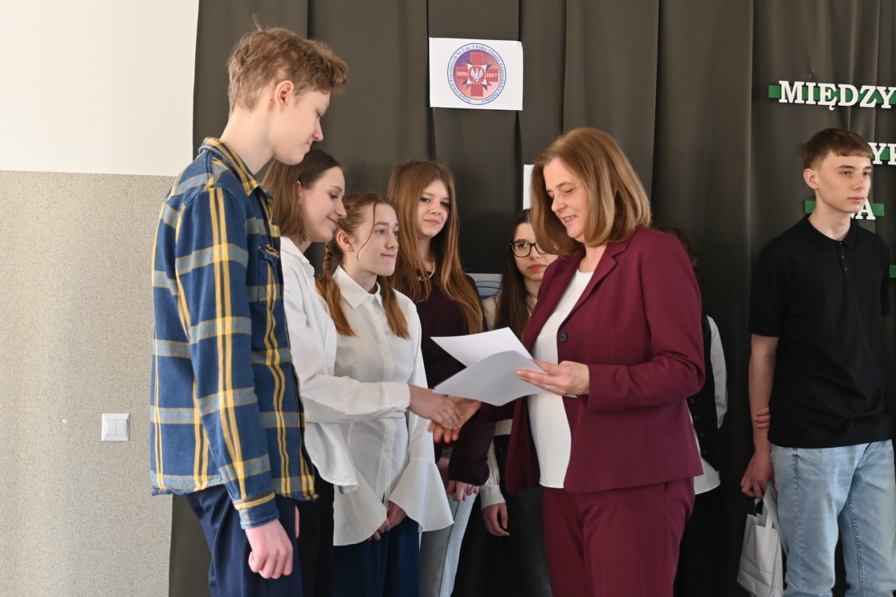 Rozstrzygnięto III edycję konkursu „Memory Meister” w ZSZ Nr 2 [4.03.2026] - zdjęcie #14 - eOstroleka.pl