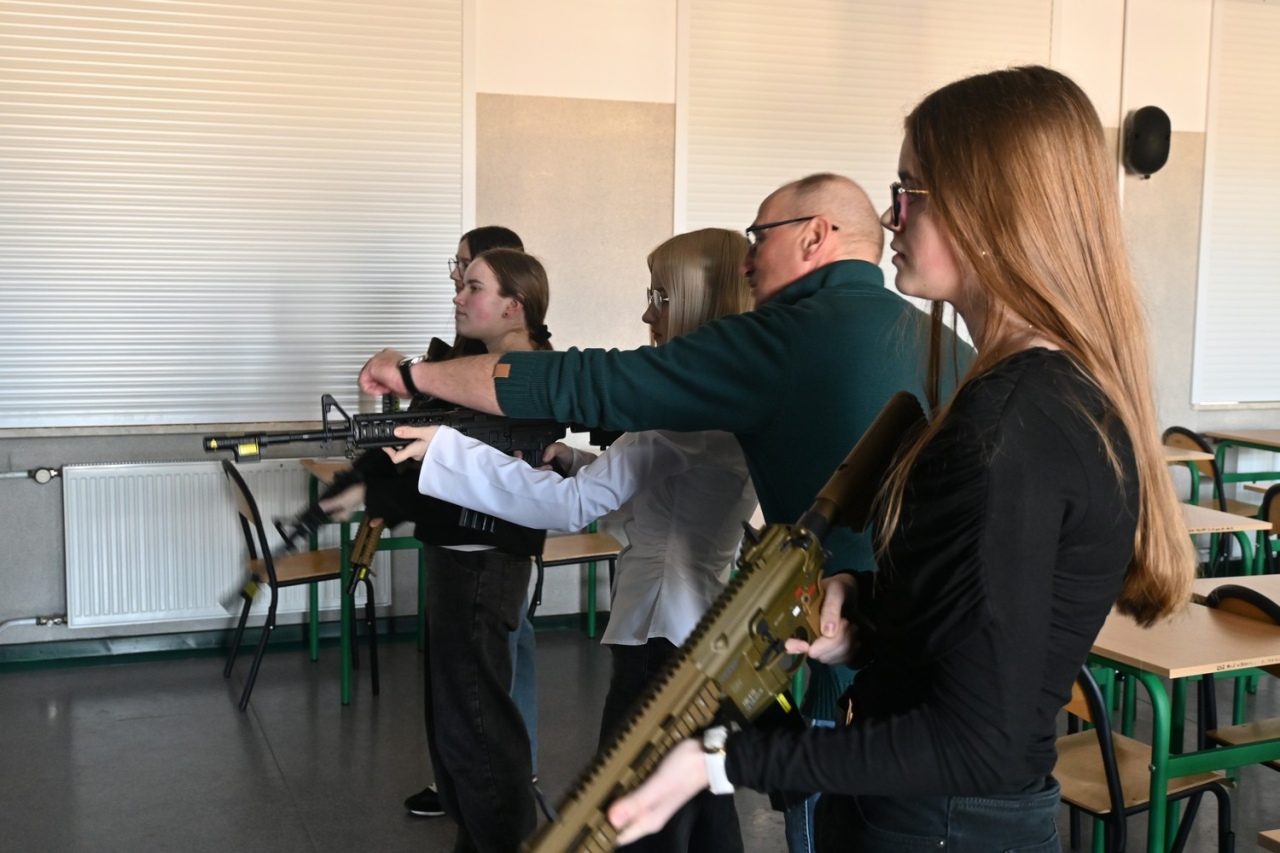 Rozstrzygnięto III edycję konkursu „Memory Meister” w ZSZ Nr 2 [4.03.2026] - zdjęcie #4 - eOstroleka.pl