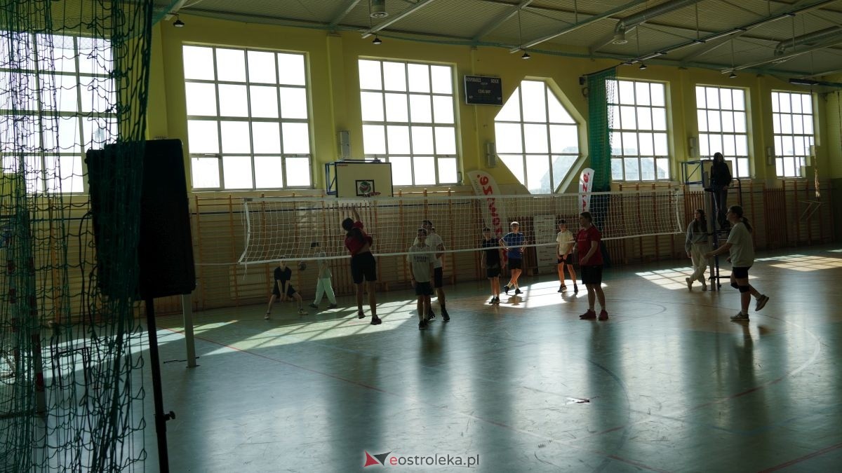 Turniej sportowo-edukacyjny Równe szanse - fair play na Mazowszu  w SP w Rzekuniu [05.03.2026] - zdjęcie #76 - eOstroleka.pl