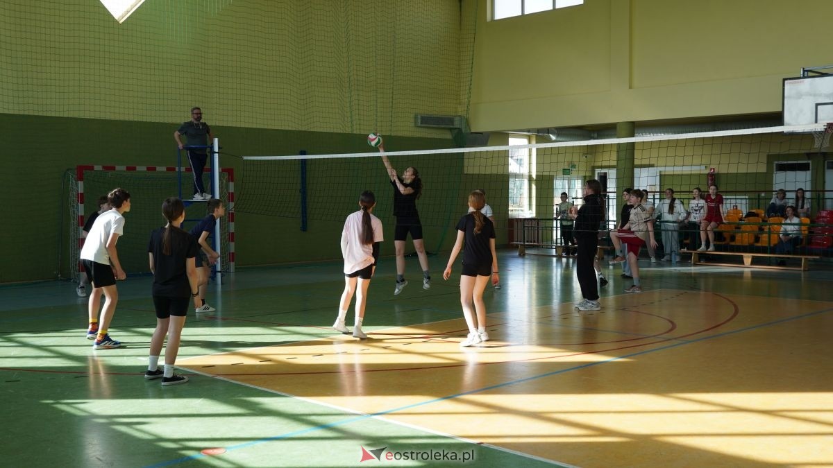 Turniej sportowo-edukacyjny Równe szanse - fair play na Mazowszu  w SP w Rzekuniu [05.03.2026] - zdjęcie #47 - eOstroleka.pl