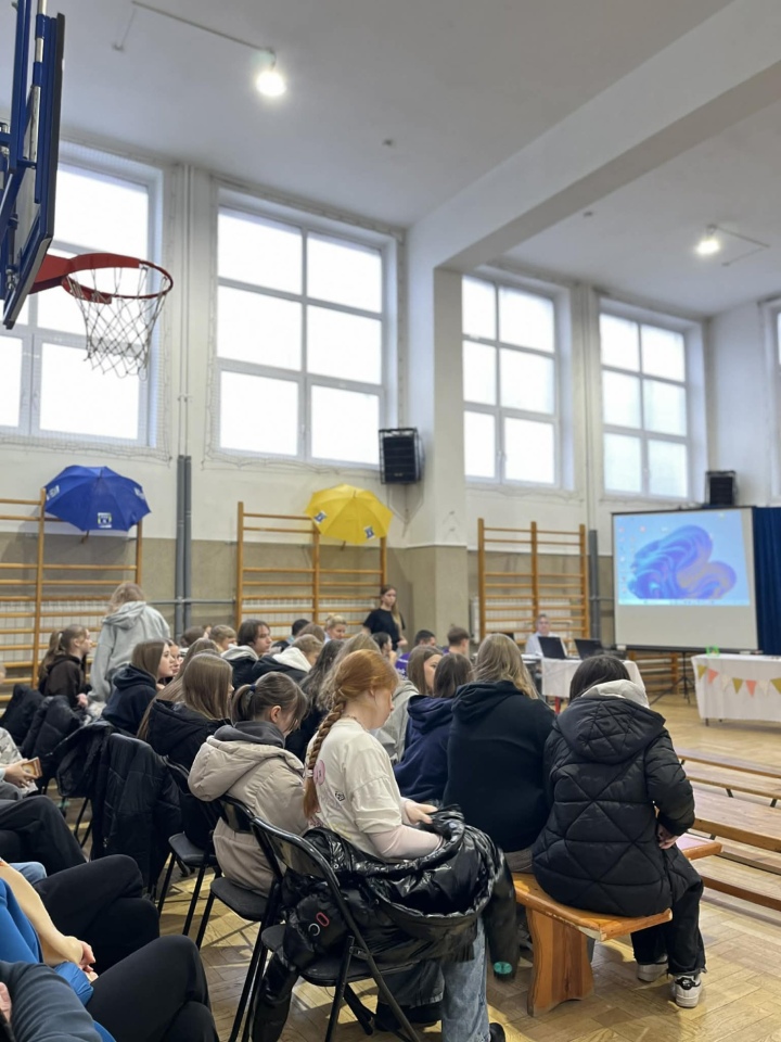 Dzień Handlowca i Ekonomisty w ZSZ Nr 4 w Ostrołęce [05.03.2026] - zdjęcie #9 - eOstroleka.pl