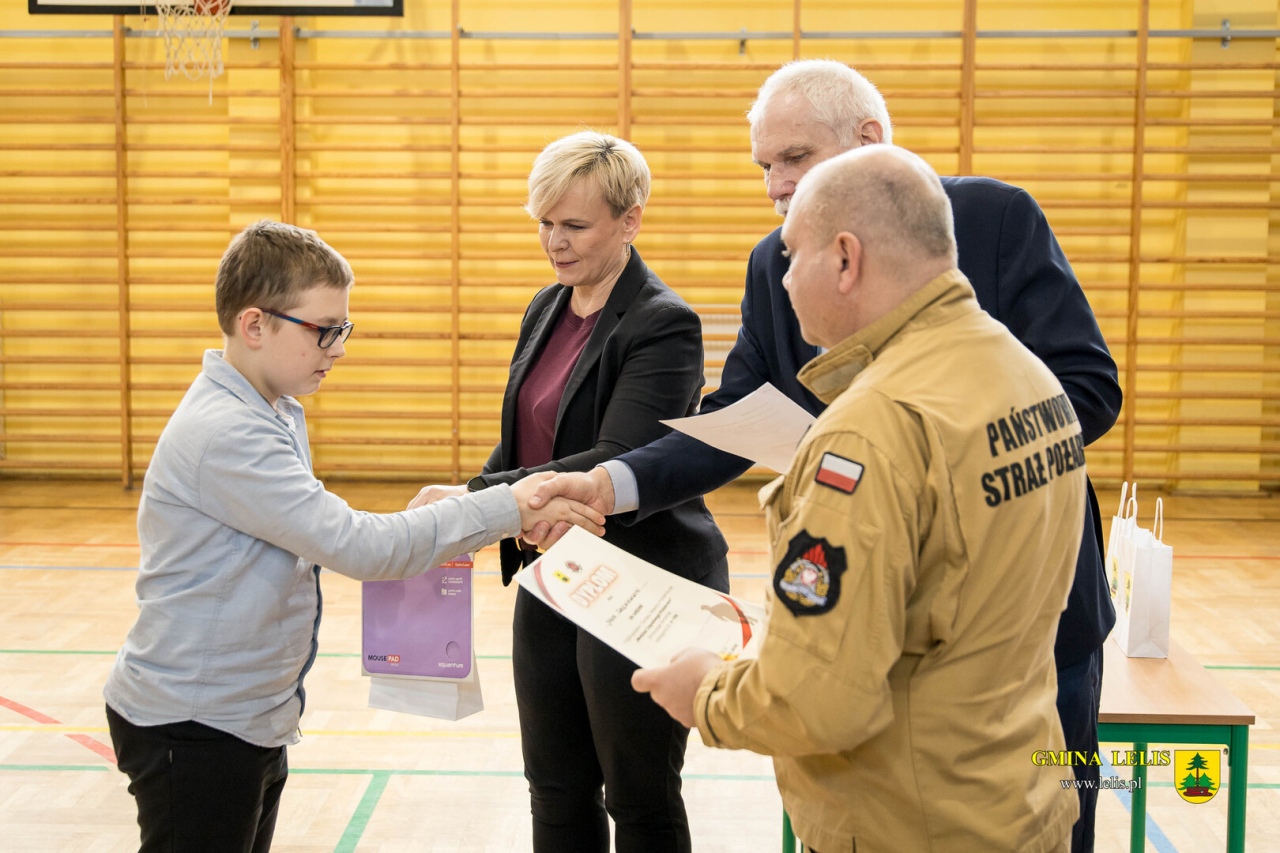 Gminne eliminacje Ogólnopolskiego Turnieju Wiedzy Pożarniczej w Lelisie fot. Gmina Lelis [03.03.2026] - zdjęcie #38 - eOstroleka.pl
