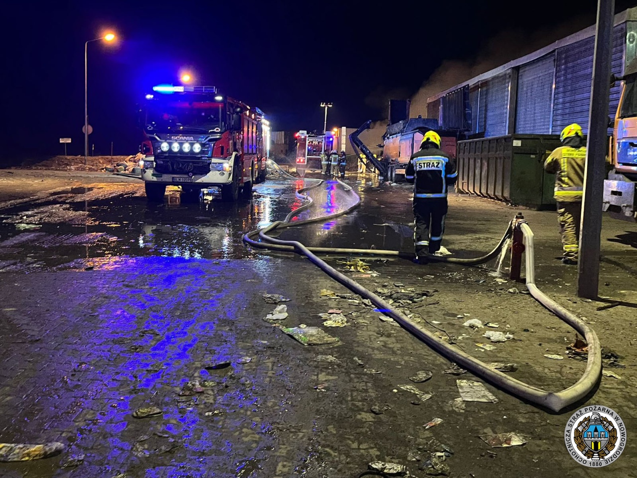 Pożar składowiska odpadów w Czartorii [07.03.2026] - zdjęcie #10 - eOstroleka.pl