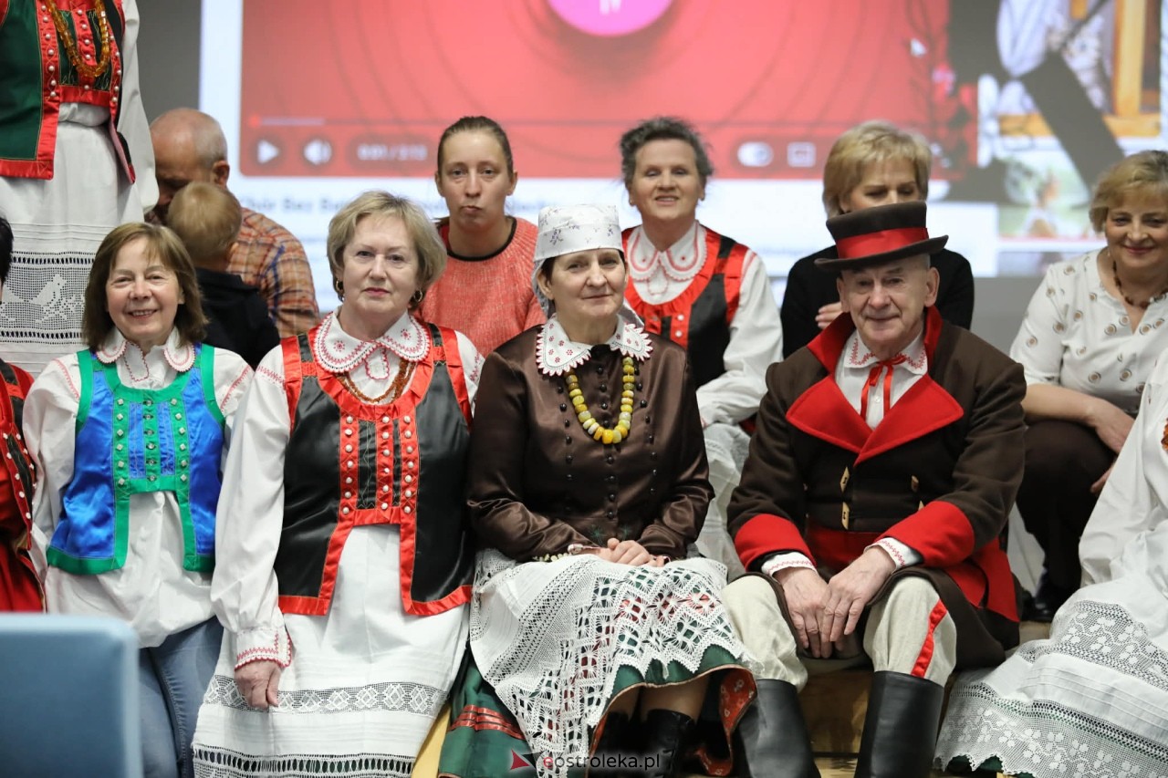 Dzień Kobiet w Kadzidle [07.03.2026] - zdjęcie #8 - eOstroleka.pl