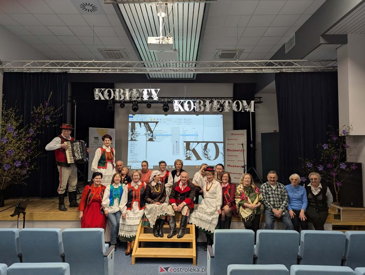 Dzień Kobiet w Kadzidle [07.03.2026] - zdjęcie #4 - eOstroleka.pl