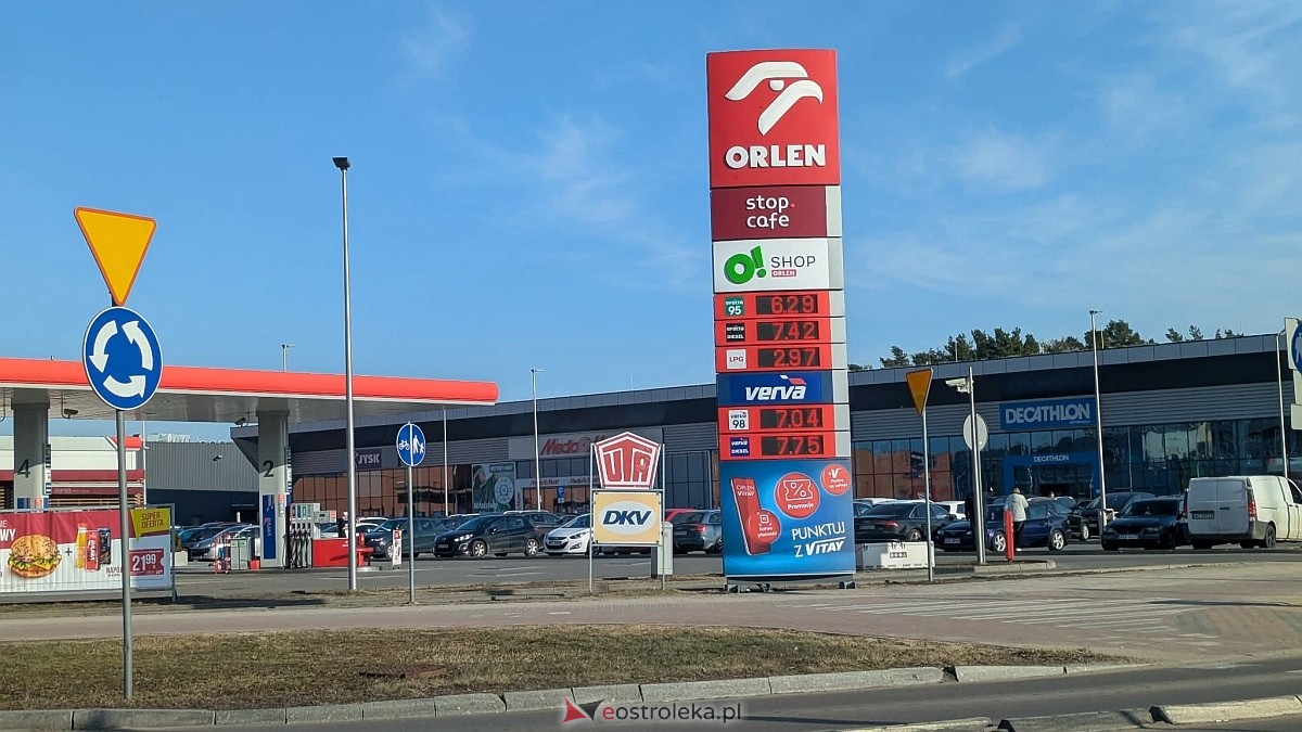 Sobota na stacjach paliw w Ostrołęce. Zestawienie cen [07.03.2026]] - zdjęcie #5 - eOstroleka.pl