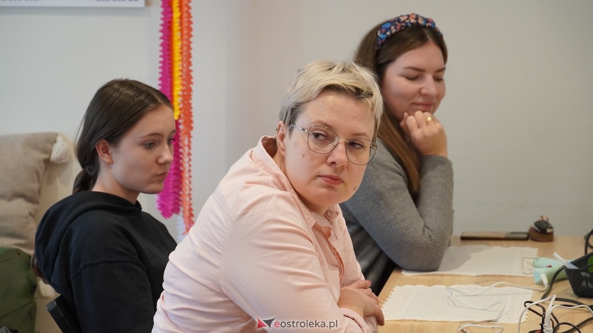 Warsztaty Wiosenne wianki w Muzeum Kultury Kurpiowskiej [08.03.2026] - zdjęcie #50 - eOstroleka.pl