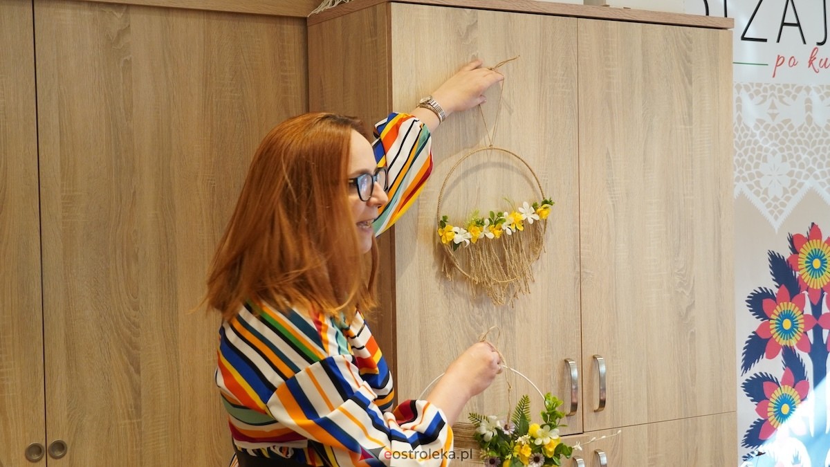 Warsztaty Wiosenne wianki w Muzeum Kultury Kurpiowskiej [08.03.2026] - zdjęcie #48 - eOstroleka.pl