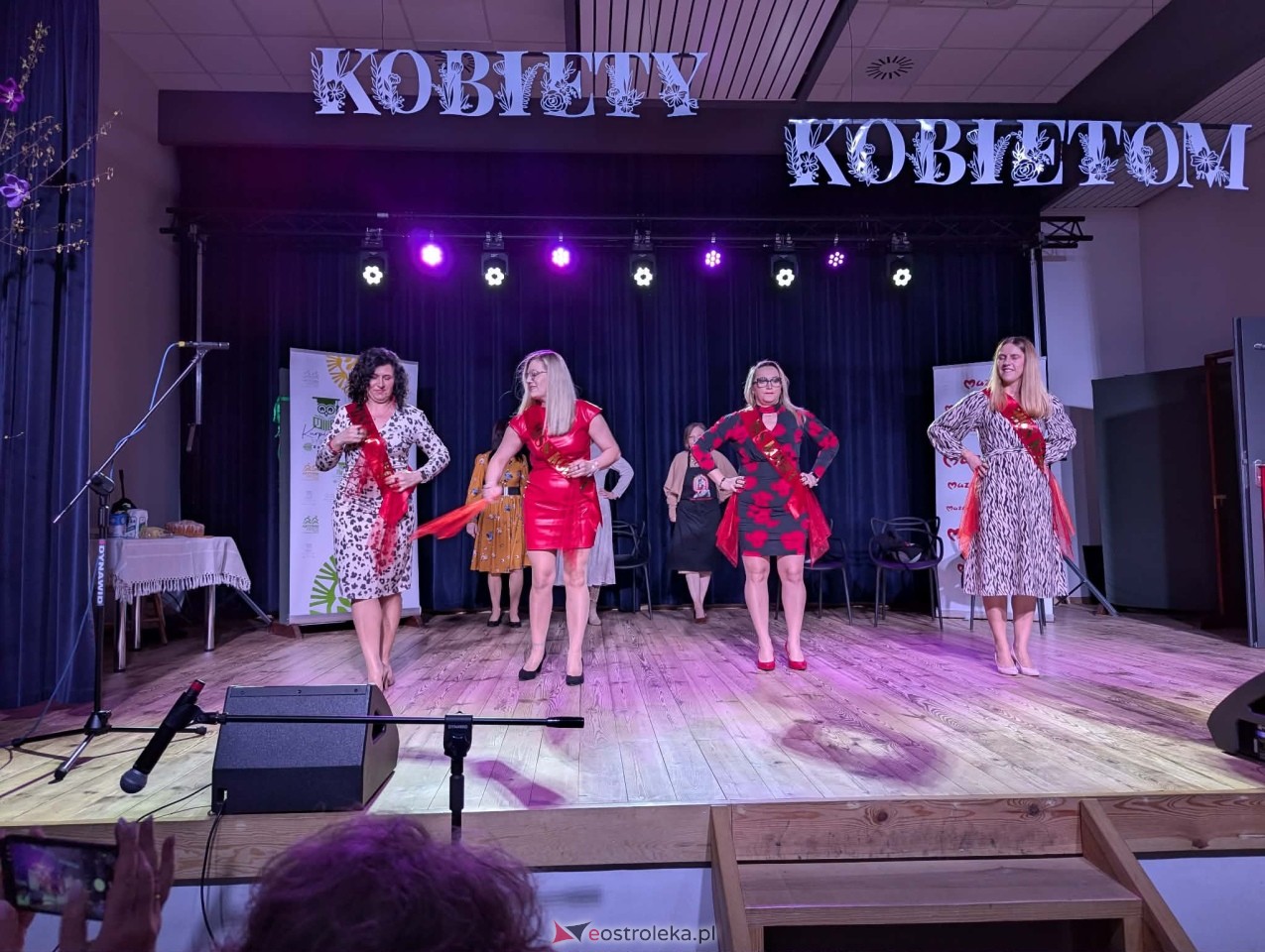 „Kobiety Kobietom po kurpiowsku i całkiem światowo!” [08.03.2026] - zdjęcie #97 - eOstroleka.pl