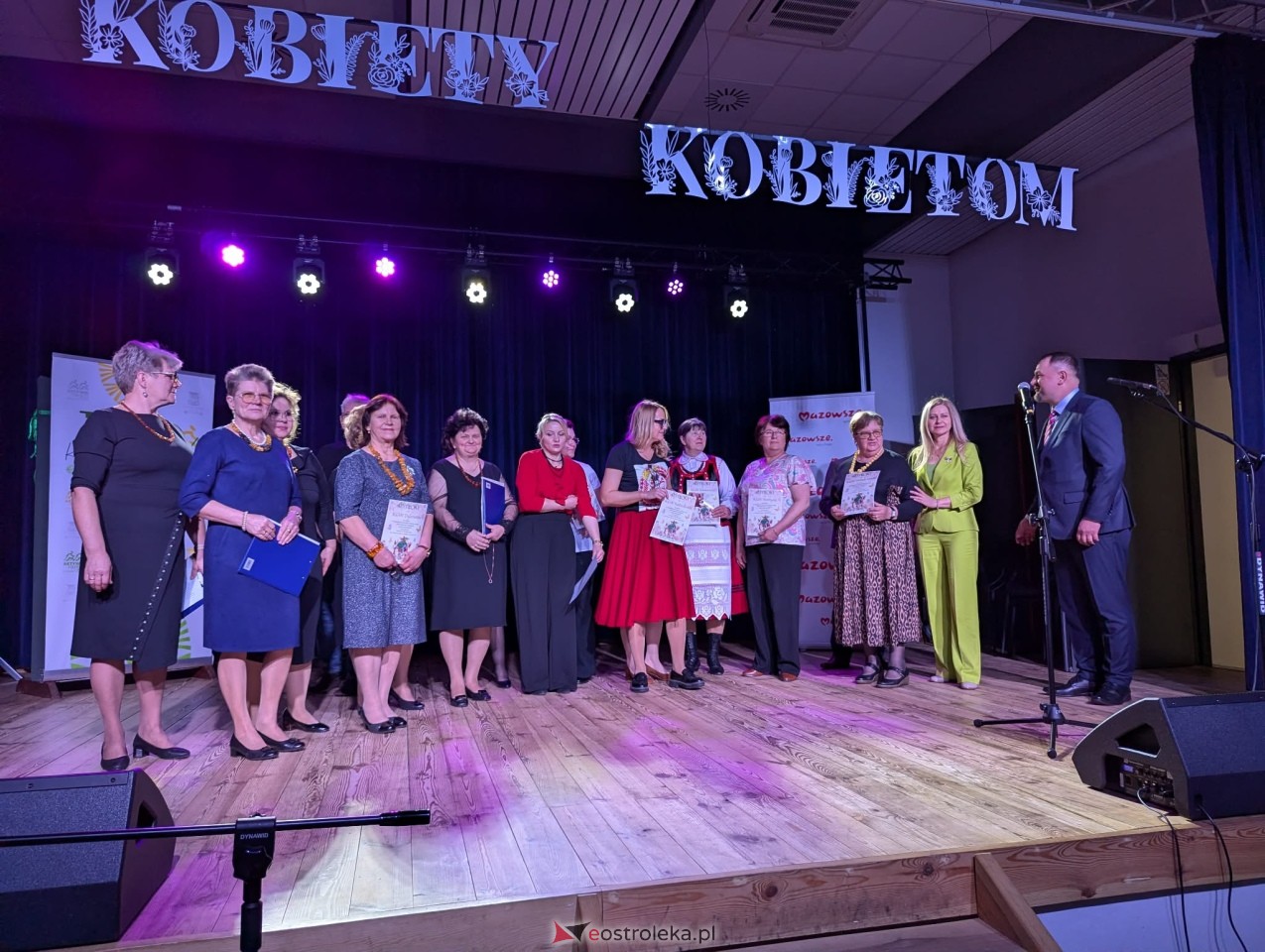 „Kobiety Kobietom po kurpiowsku i całkiem światowo!” [08.03.2026] - zdjęcie #79 - eOstroleka.pl
