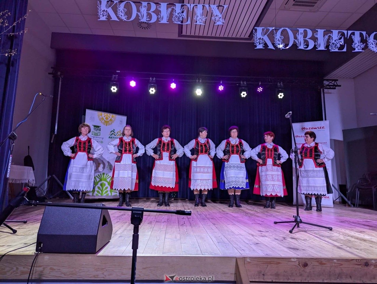 „Kobiety Kobietom po kurpiowsku i całkiem światowo!” [08.03.2026] - zdjęcie #55 - eOstroleka.pl