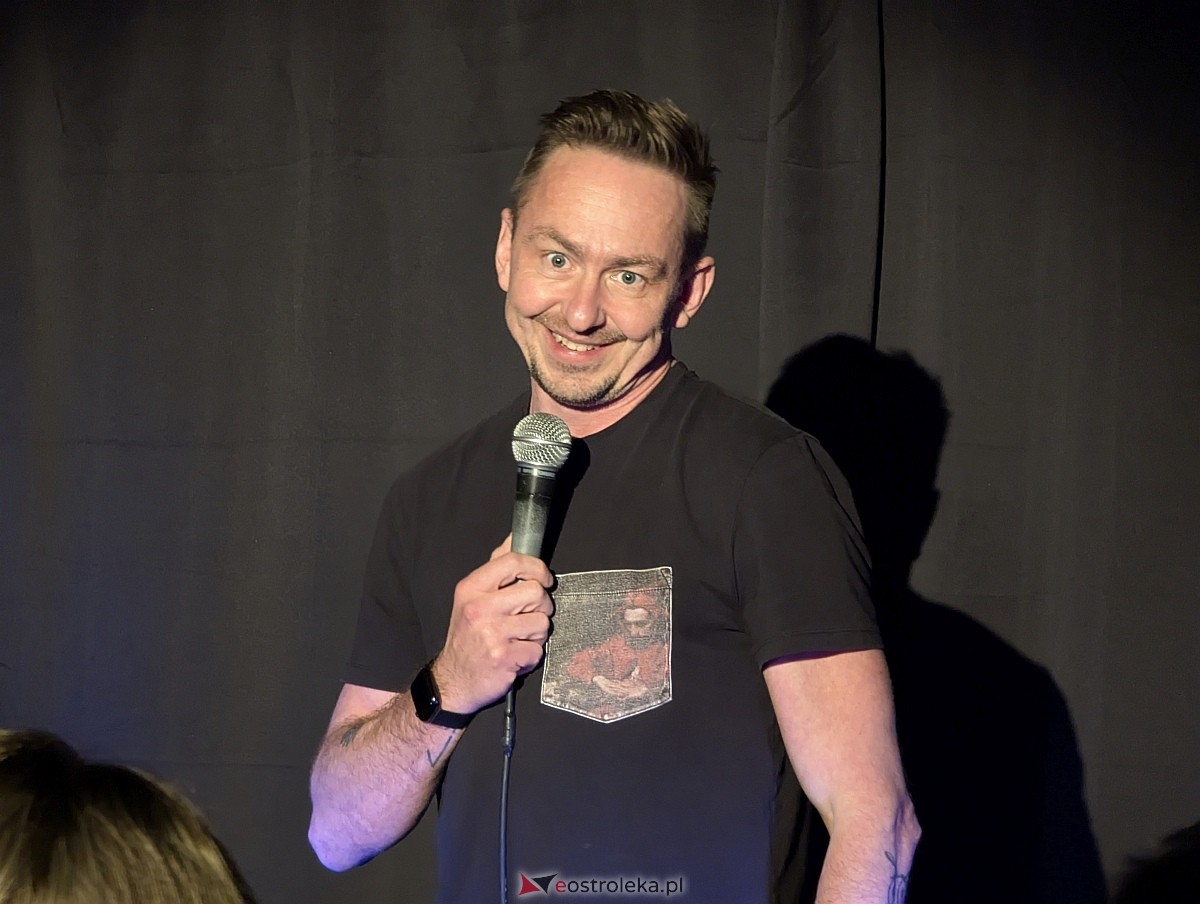 Michał Pałubski stand up w klubie Łubudu [07.03.2026] - zdjęcie #1 - eOstroleka.pl