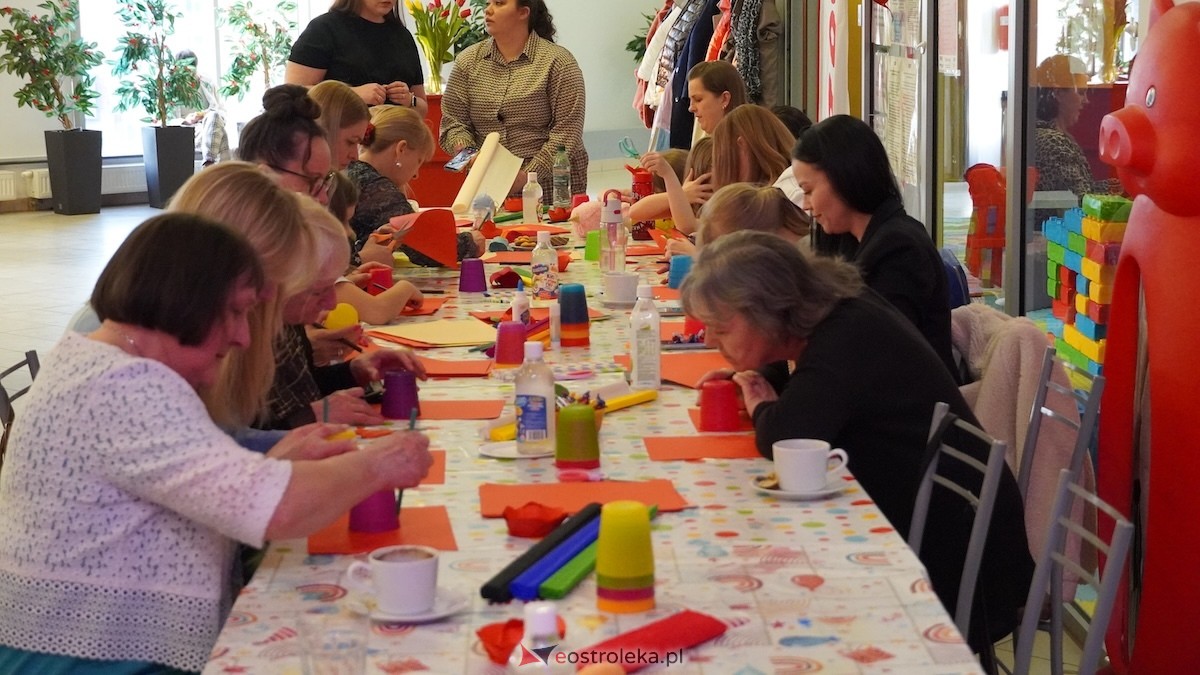 Międzypokoleniowy Dzień Kobiet w Ostrołęce [08.03.2026] - zdjęcie #52 - eOstroleka.pl