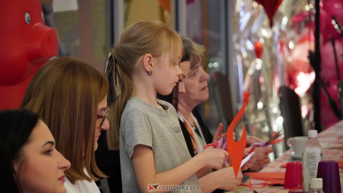 Międzypokoleniowy Dzień Kobiet w Ostrołęce [08.03.2026] - zdjęcie #31 - eOstroleka.pl