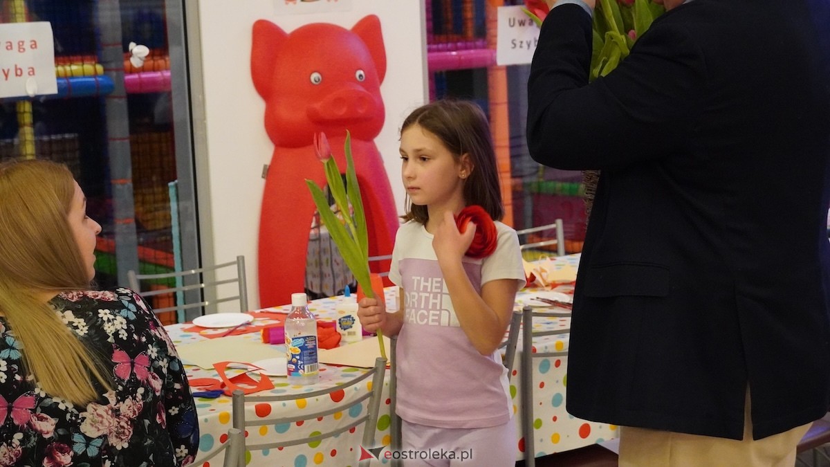 Międzypokoleniowy Dzień Kobiet w Ostrołęce [08.03.2026] - zdjęcie #23 - eOstroleka.pl