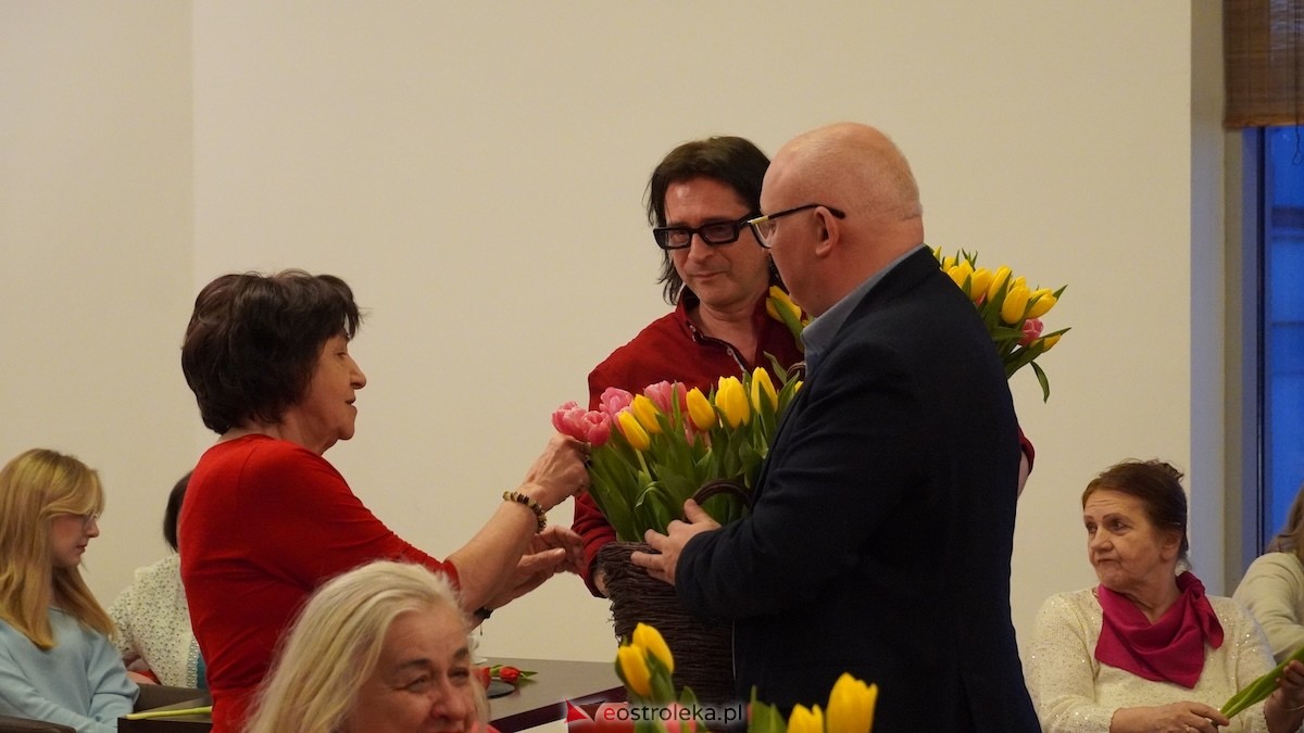 Międzypokoleniowy Dzień Kobiet w Ostrołęce [08.03.2026] - zdjęcie #6 - eOstroleka.pl