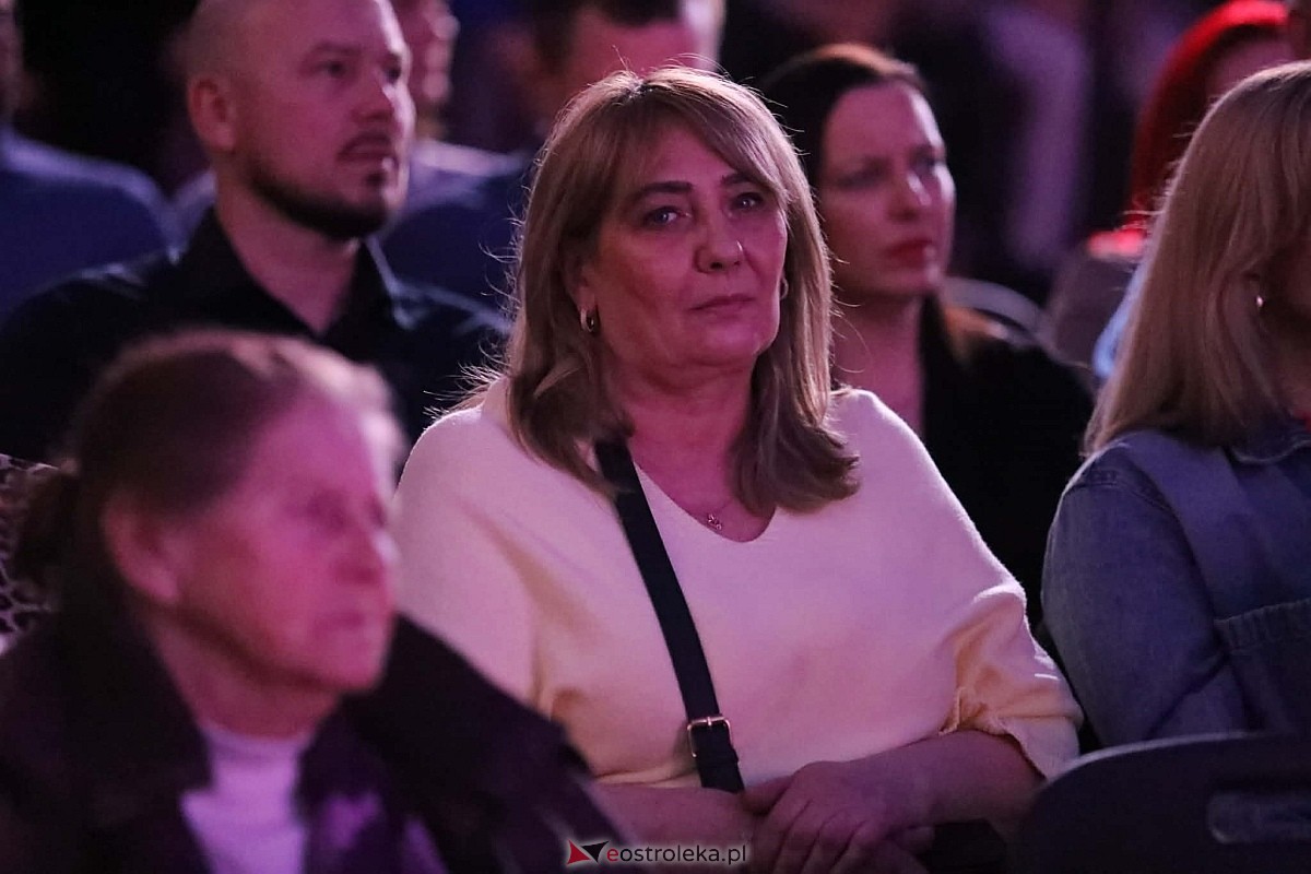 „Kobiety polskiej estrady” w Olszewie-Borkach [8.03.2026] - zdjęcie #25 - eOstroleka.pl