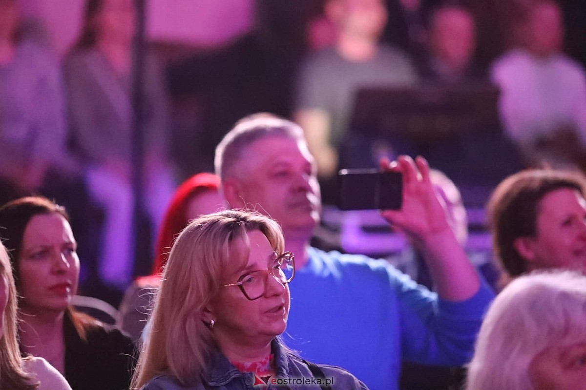 „Kobiety polskiej estrady” w Olszewie-Borkach [8.03.2026] - zdjęcie #4 - eOstroleka.pl