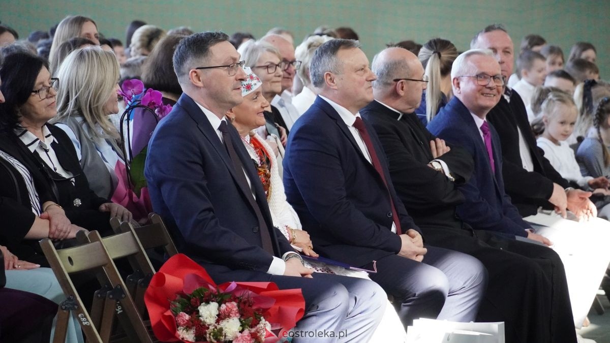 35-lecie nadania imienia Kazimierza Stefanowicza Publicznej Szkole Podstawowej w Myszyńcu [09.03.2026] - zdjęcie #74 - eOstroleka.pl