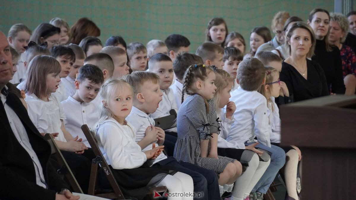 35-lecie nadania imienia Kazimierza Stefanowicza Publicznej Szkole Podstawowej w Myszyńcu [09.03.2026] - zdjęcie #45 - eOstroleka.pl