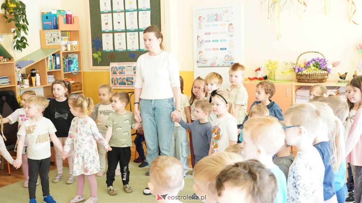 Tydzień Kultury Kurpiowskiej w PM nr 17 Kraina Misiów [10.03.2026] - zdjęcie #57 - eOstroleka.pl